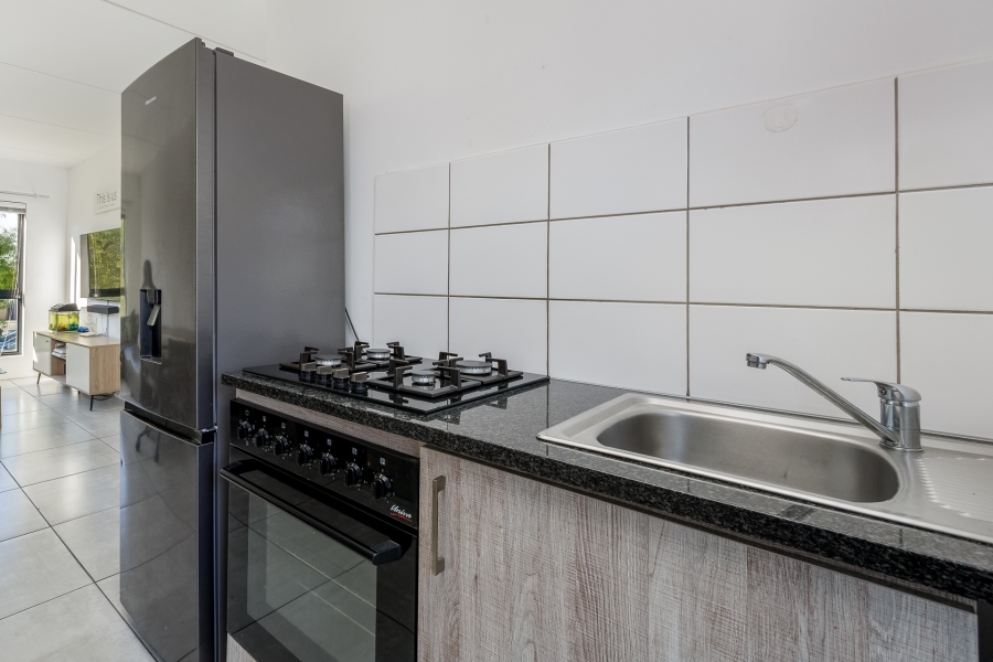 2 Bedroom Property for Sale in Aan de Wijnlanden Western Cape